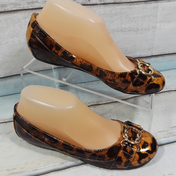 Valenci Leopard Patent Slip On Flat Shoe 7.5 M - Picture 1 of 6